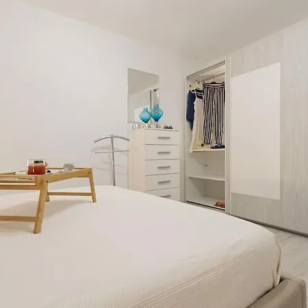 350 Mt Claudia Con Piscina Privata Tertenìa