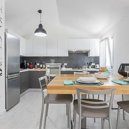 350 Mt Claudia Con Piscina Privata Villa *