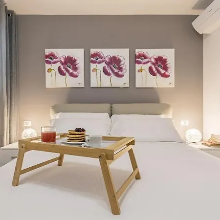 350 Mt Claudia Con Piscina Privata *