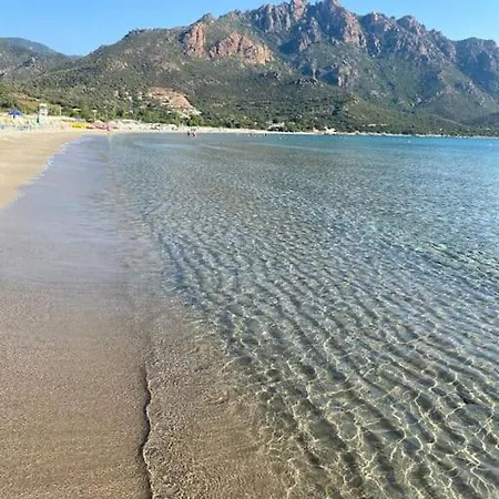 Villa 350 Mt Claudia Con Piscina Privata