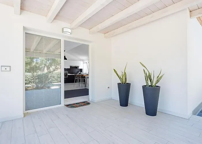 350 Mt Claudia Con Piscina Privata *