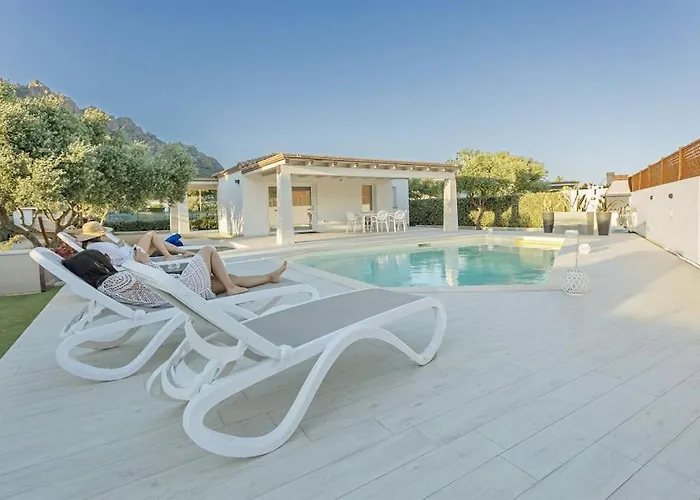 350 Mt Claudia Con Piscina Privata Villa *